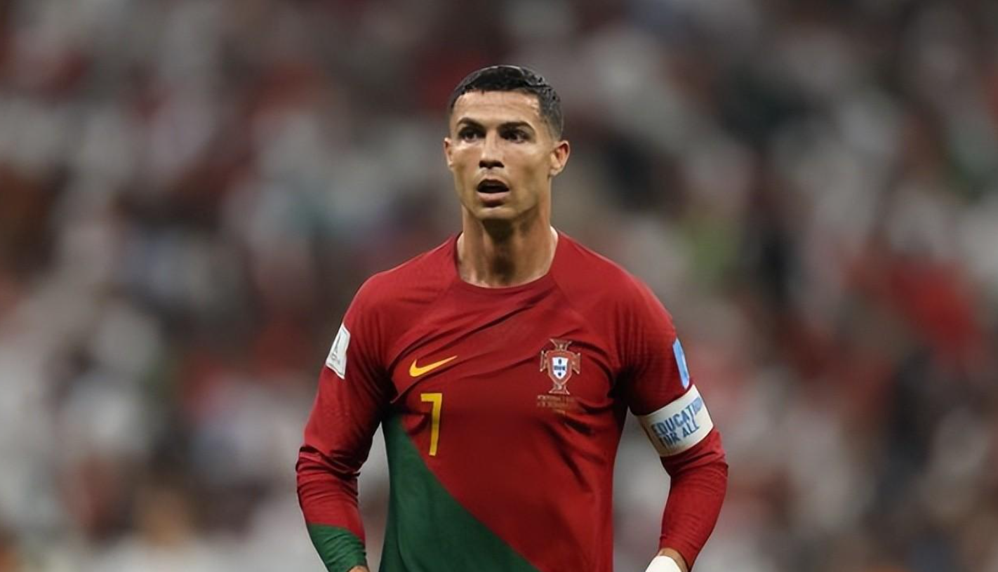 C罗全名叫什么揭秘葡萄牙足球巨星的全名