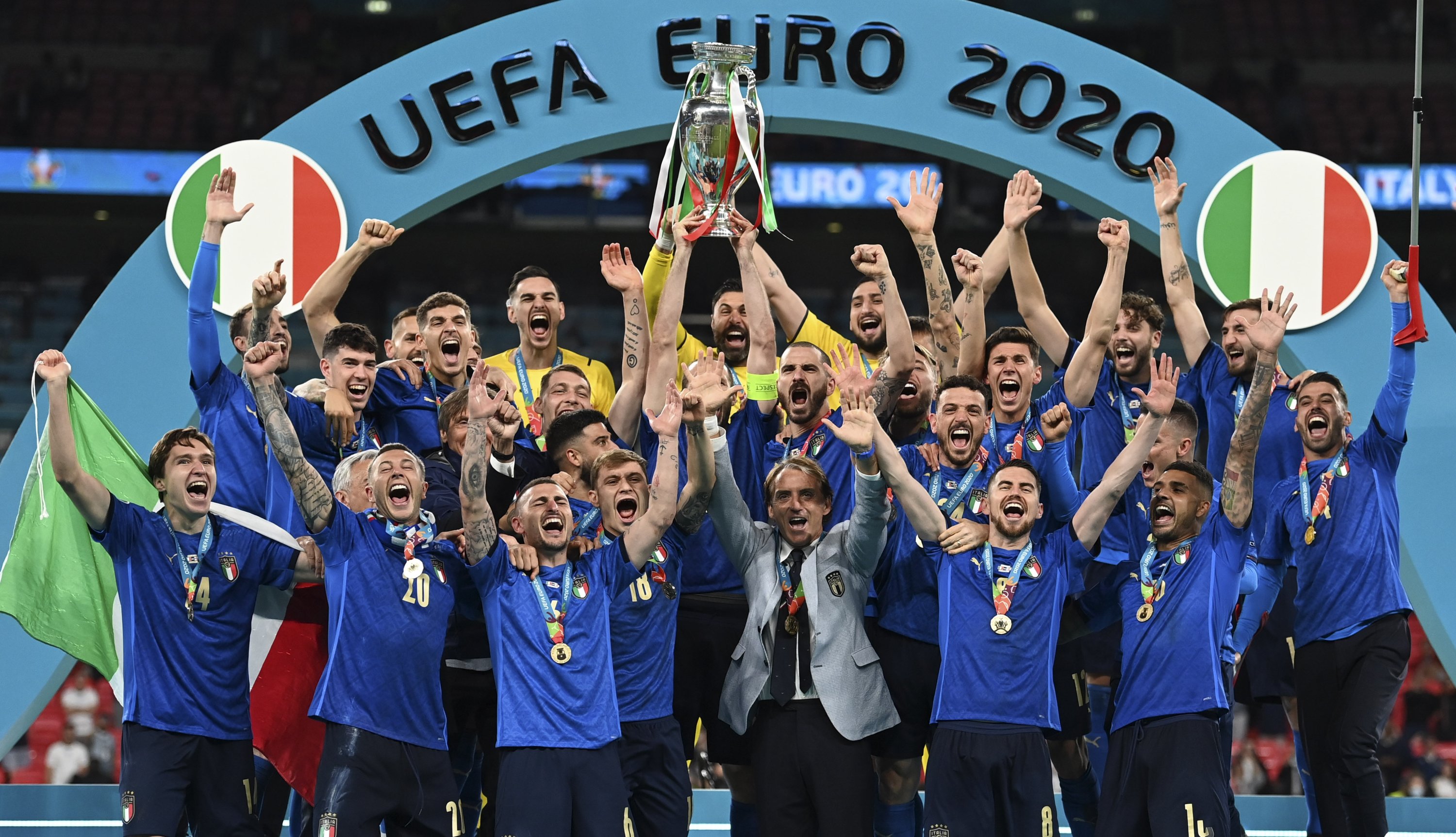 欧洲杯冠军预测分析图表-谁将夺得2021年的头衔